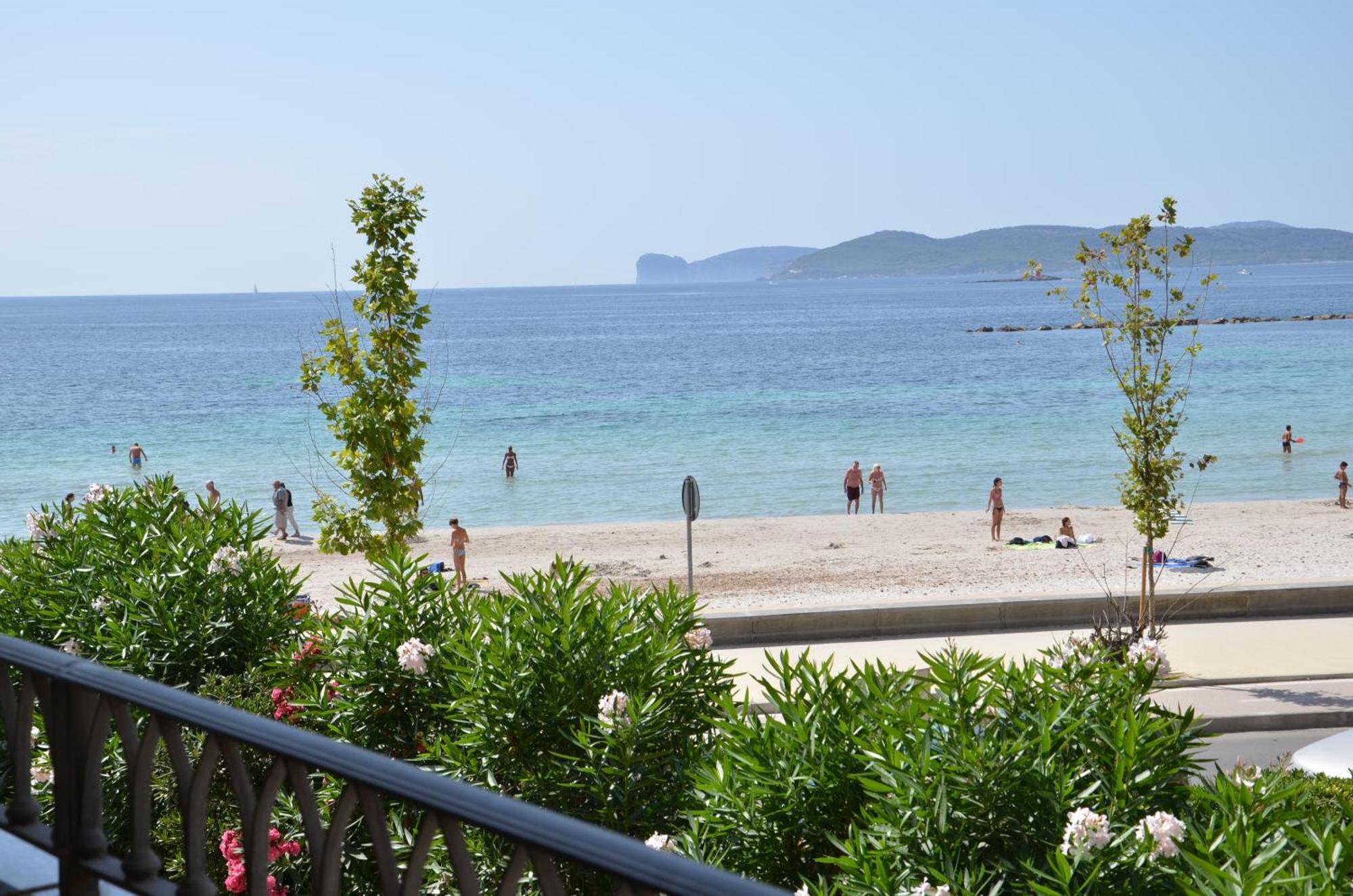 Il Mare Di Alida Apartment Алгеро Стая снимка